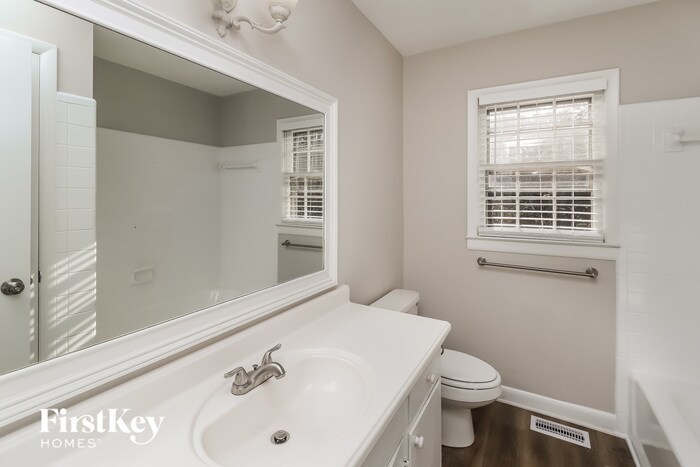 Building Photo - 639 Heatherly Rd