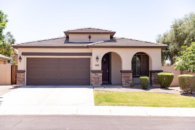 Primary Photo - AVAILABLE NOW IN SEVILLE, GILBERT!!!