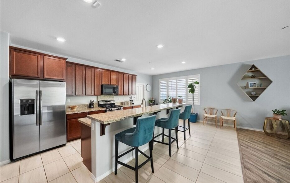 Building Photo - 4040 Quartzite Ln
