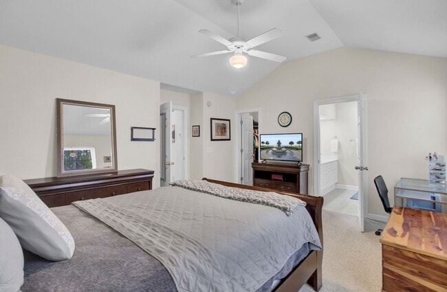 Building Photo - Dunes West Town House