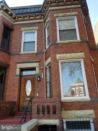 Building Photo - 2016 North Capitol St NW