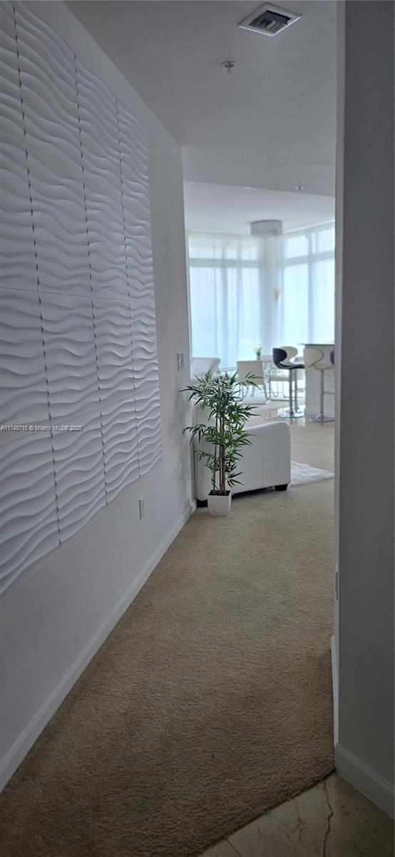 Building Photo - 7900 Harbor Island Dr