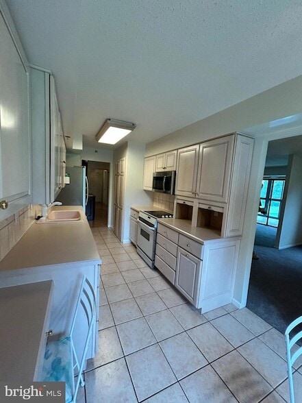 Building Photo - 3330 N Leisure World Blvd