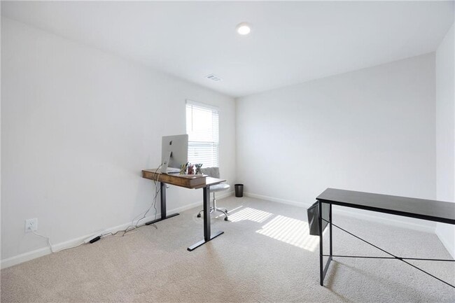 Building Photo - 7571 Deerridge Wy