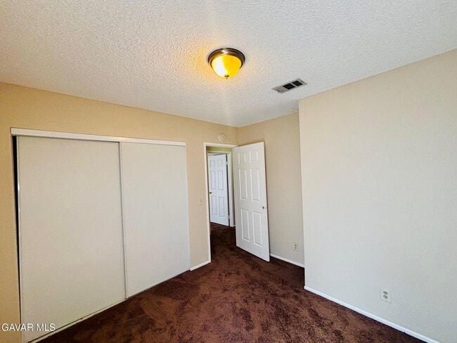 Building Photo - 43242 Cottage Ln
