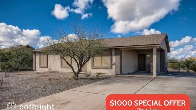 Building Photo - 8518 W Teresita Dr