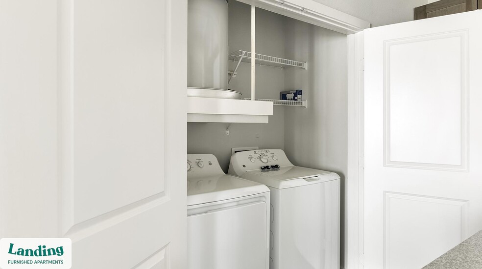 Building Photo - 8200 Clarksprings Dr