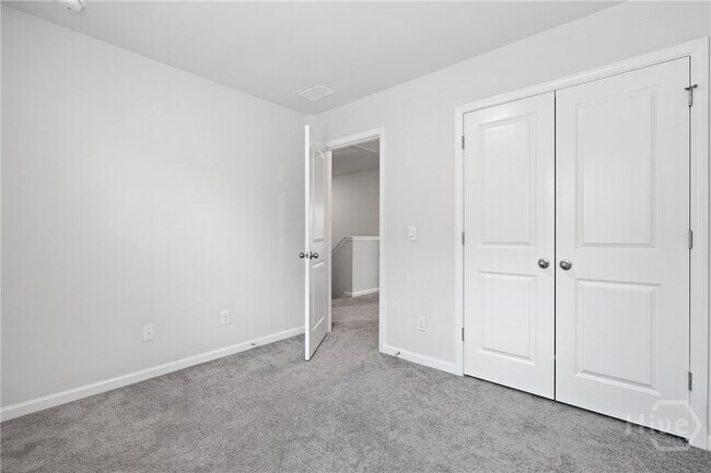 Building Photo - 109 Birch Cir