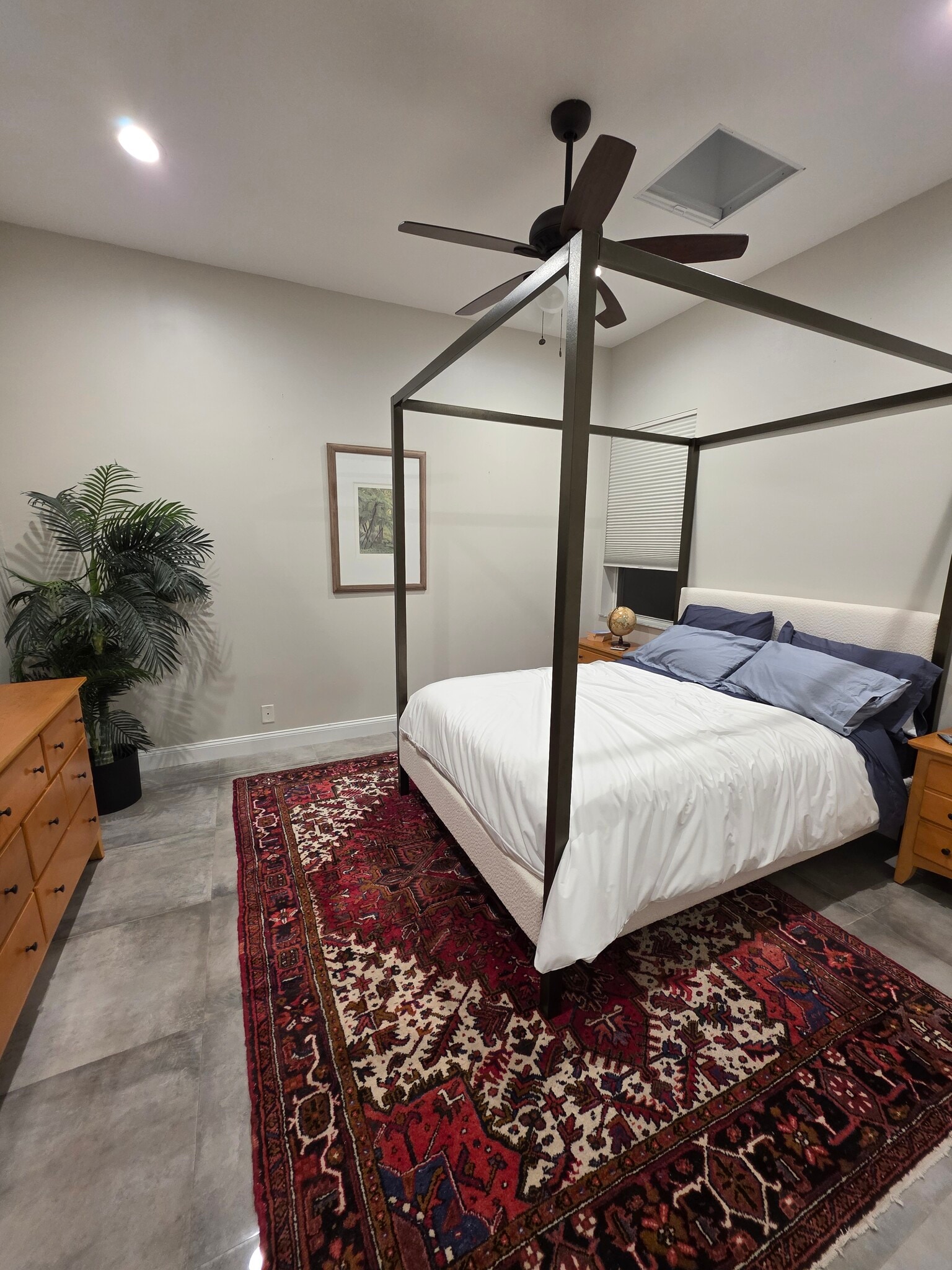 Building Photo - 23164 Via Stel