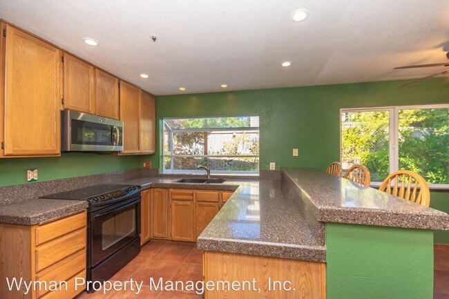 Building Photo - 4 br, 3 bath House - 28 Winestone Court