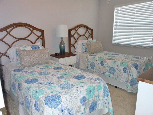 Building Photo - 114 Windward Pl