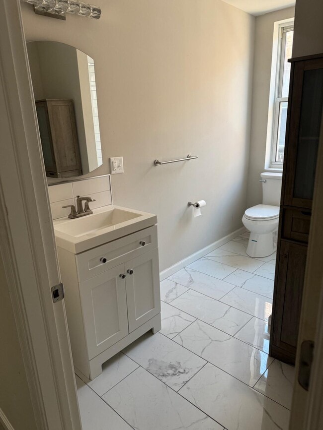 Building Photo - 2013 N 63rd St