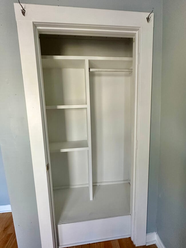 Building Photo - 1501 W Highland Ave