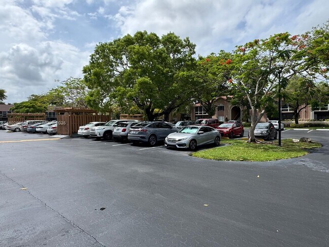 Building Photo - 4770 NW 102nd Ave