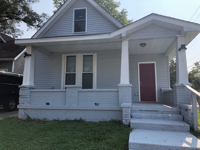 Primary Photo - 703 Hutchins Ave