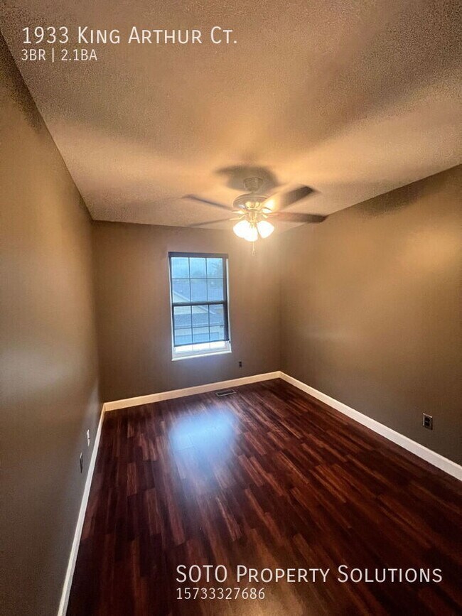 Building Photo - 1933 King Arthur Ct