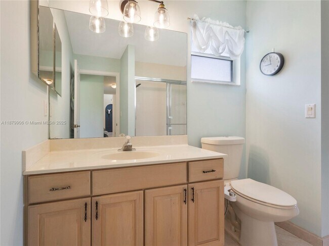 Building Photo - 2549 Egret Lake Dr