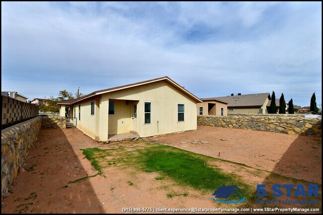 Building Photo - 14164 Robert Ituarte Dr