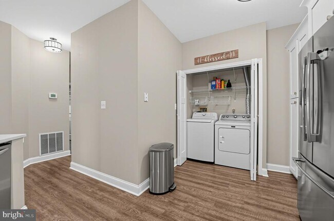 Building Photo - 1416 Nestlewood Ct