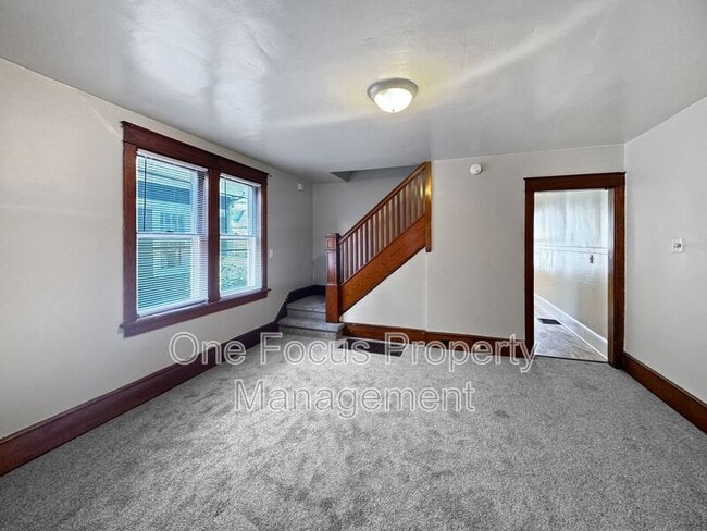 Building Photo - 1414 Park Ave