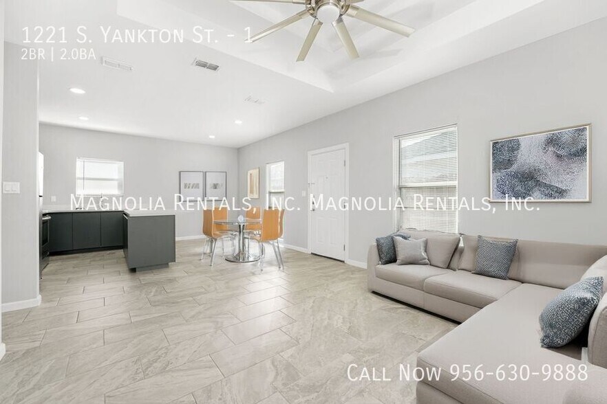 Building Photo - 1221 S Yankton St