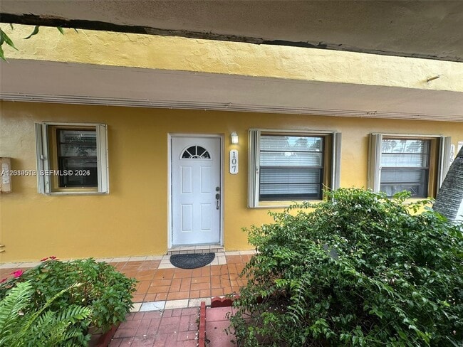 Building Photo - 3700 NW 62nd Ave