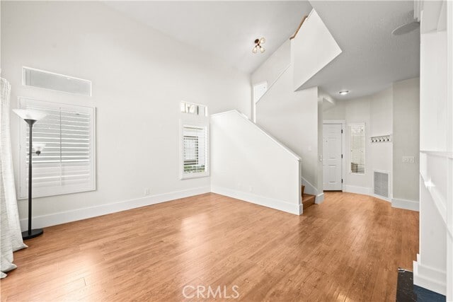 Building Photo - 15 Silver Glade Dr