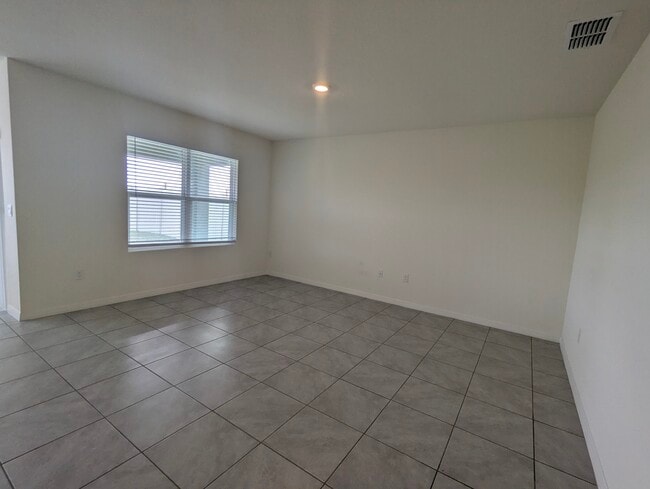 Building Photo - 5751 Galloping Dr