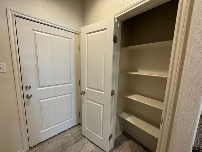 Building Photo - Available Now- Half Off First Months Rent!