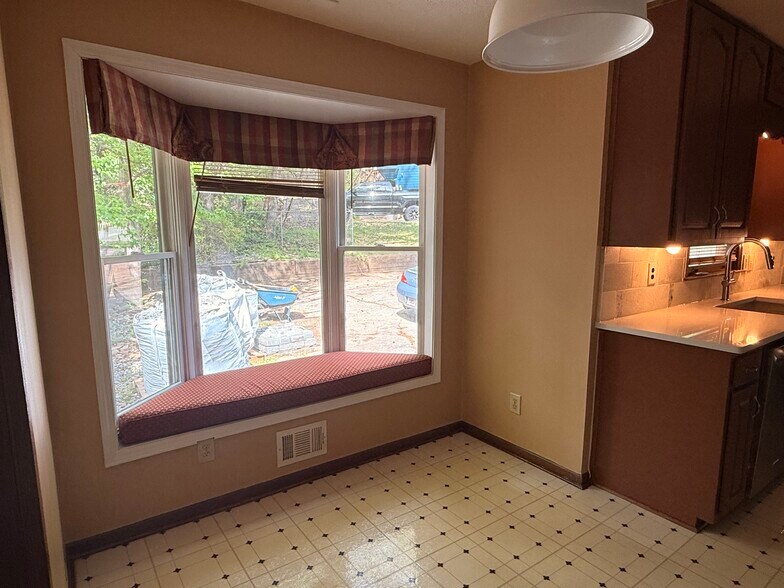 Bay window with a built-in window seat - 2928 Sanibel Dr