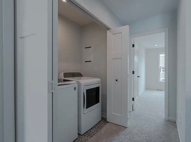 Building Photo - 4778 Foxtail Ln