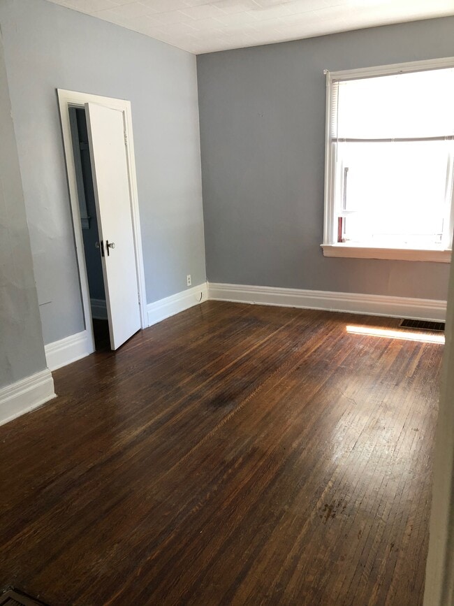 Building Photo - 6 Werner Park