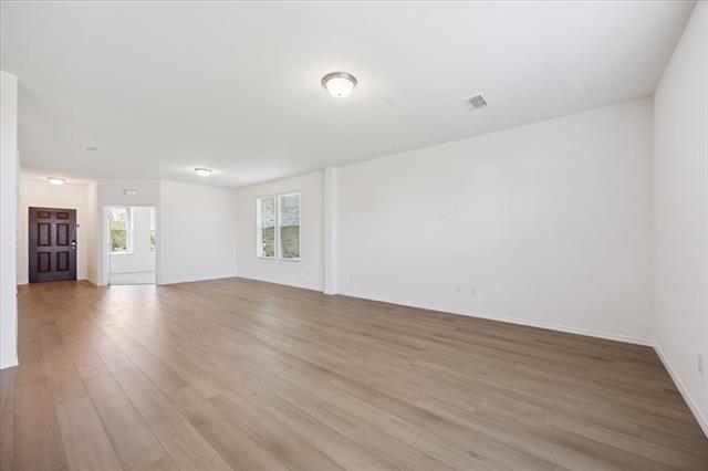 Building Photo - 2424 Castlebar Dr