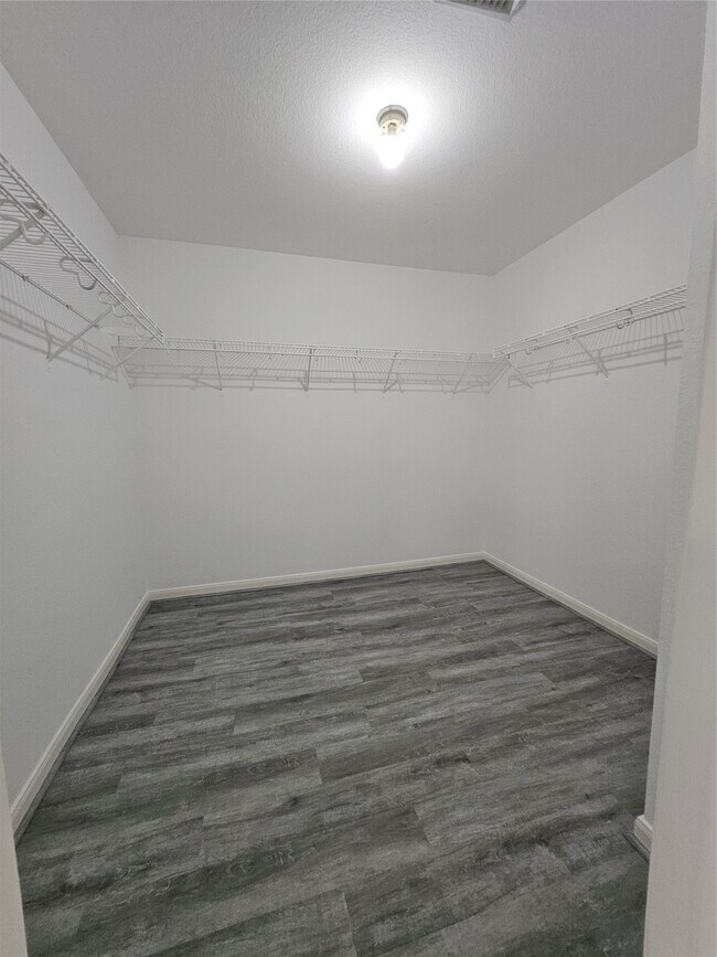 Building Photo - 1130 Concord Pl