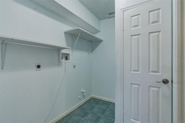 Building Photo - 11178 112th Ave