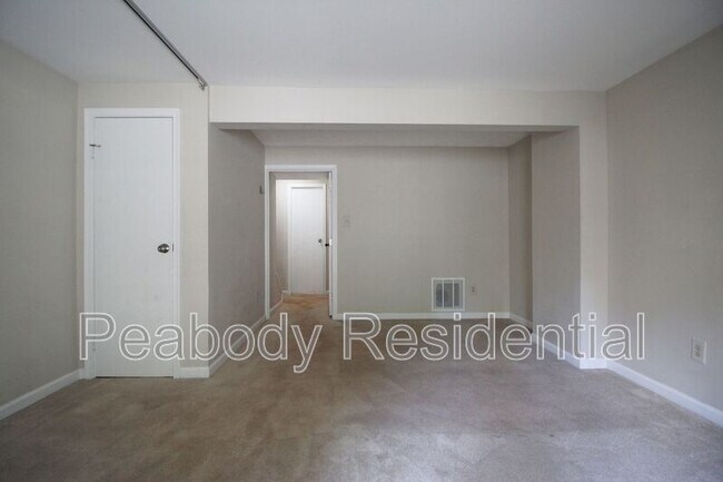 Building Photo - 11916 Fieldthorn Ct
