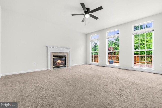 Building Photo - 5407 Silver Maple Ln