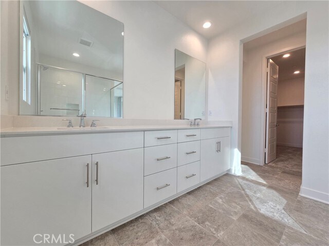 Building Photo - 179 Yugen