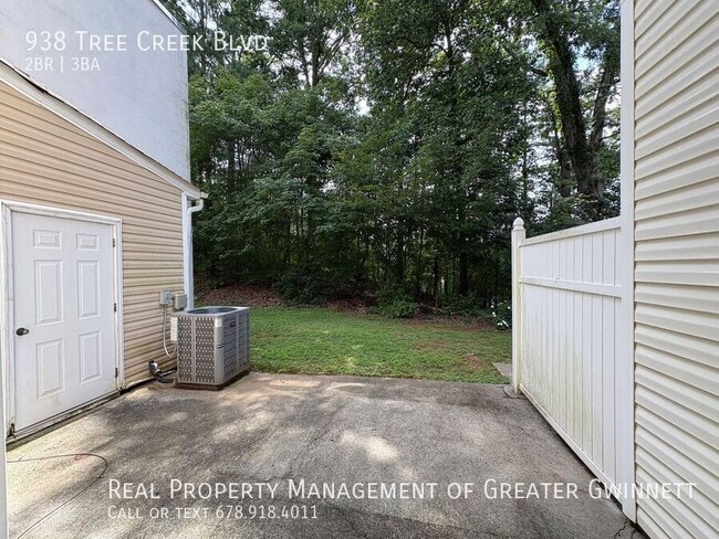 Building Photo - 938 Tree Creek Blvd