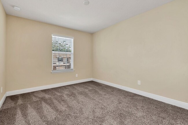 Building Photo - 7519 Aloma Pines Ct