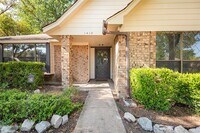 Building Photo - 1412 Edelweiss Dr