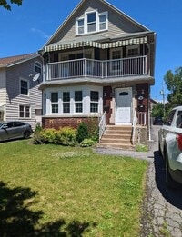 Building Photo - 96 Delham Ave