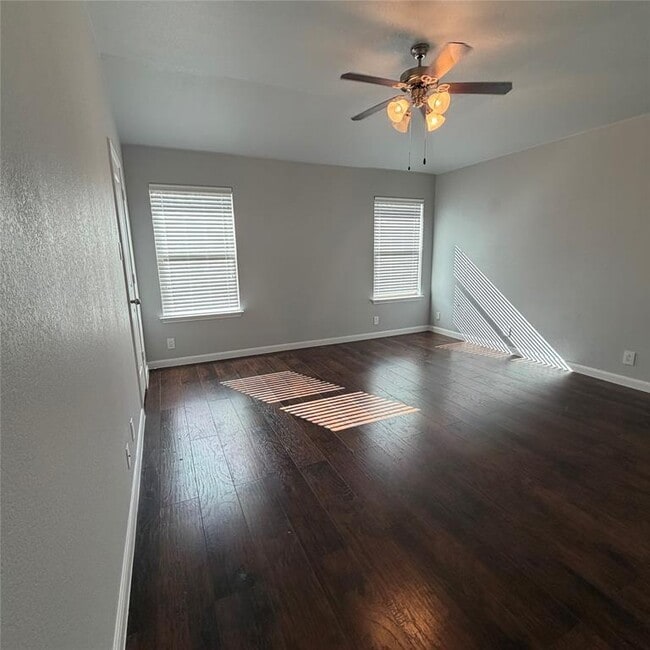 Building Photo - 1115 Sunny Meadows Loop