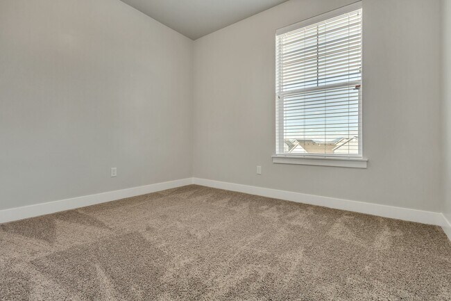 Building Photo - 13221 Dominica Ln