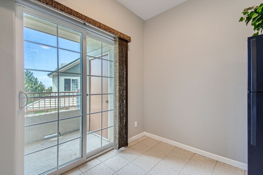 Building Photo - 22580 E Ontario Dr