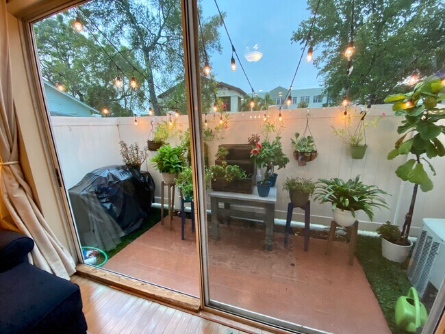 Building Photo - 212 S Dakota Ave