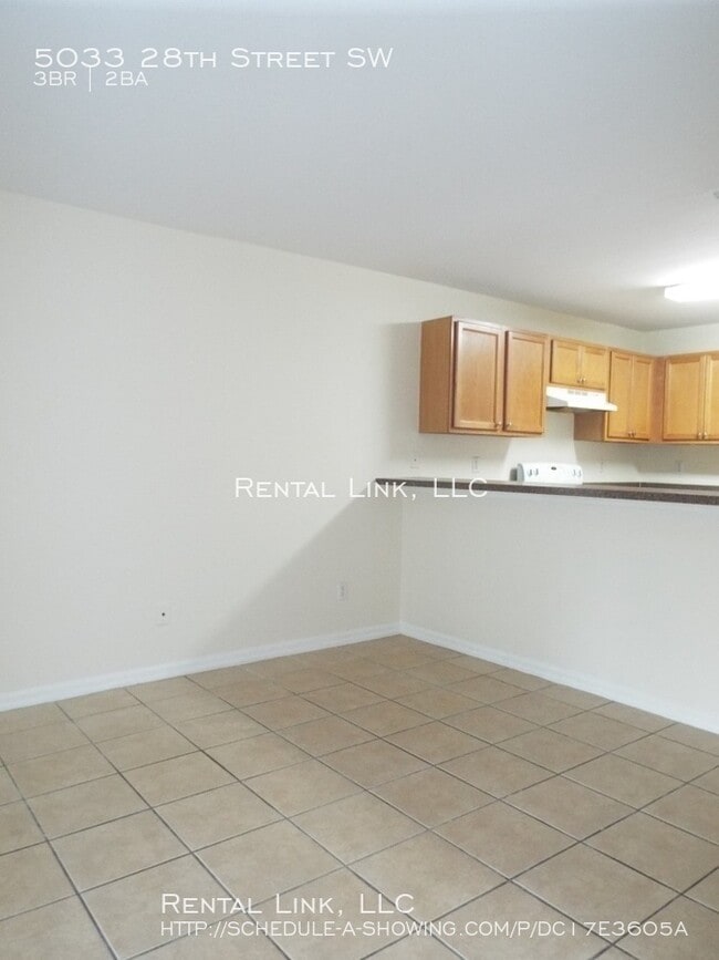 Building Photo - Lehigh Acres Duplex For Rent