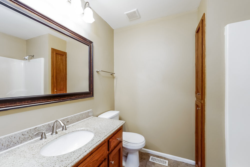 Building Photo - 902 Ridge Dr