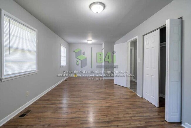Building Photo - 451 Fairlock Ln NW