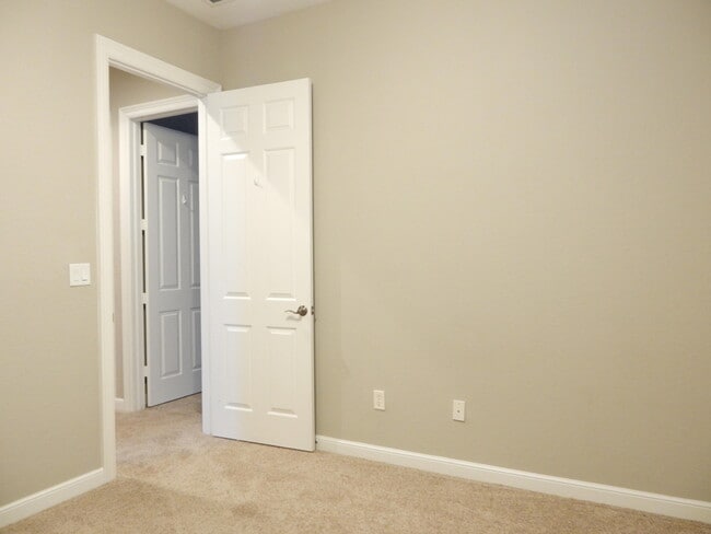 Building Photo - 661 Corte Madera Ln